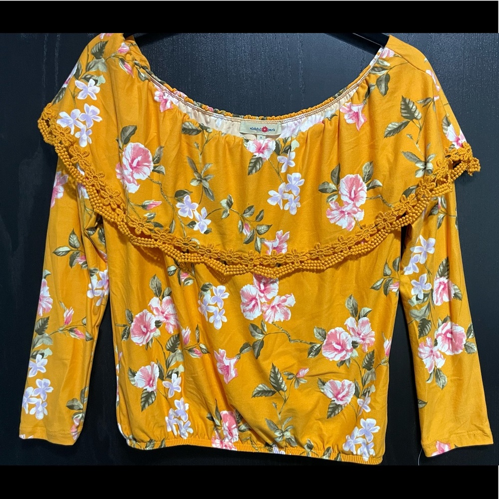 NWT Wishful Park Off The Shoulder Top Yellow Beautiful Size Medium